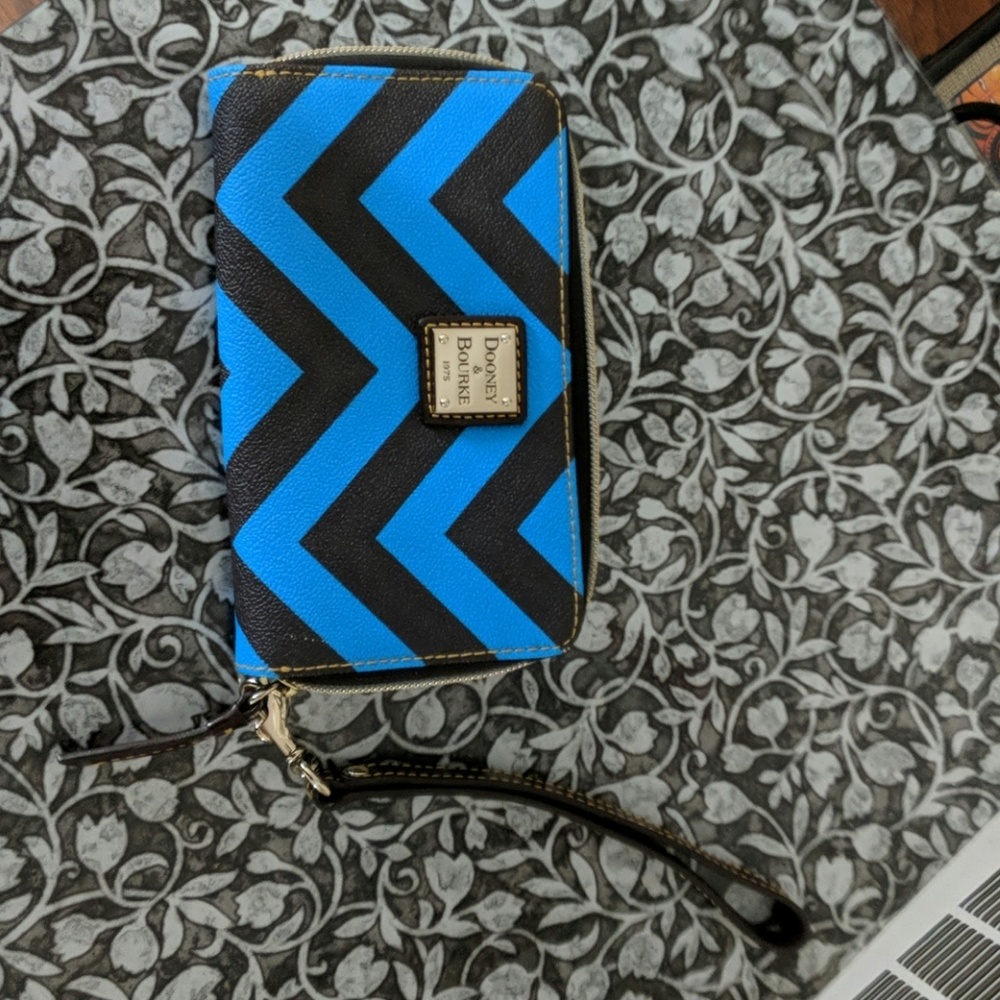 Dooney & Bourke Wristlet Blue and Brown Chevron